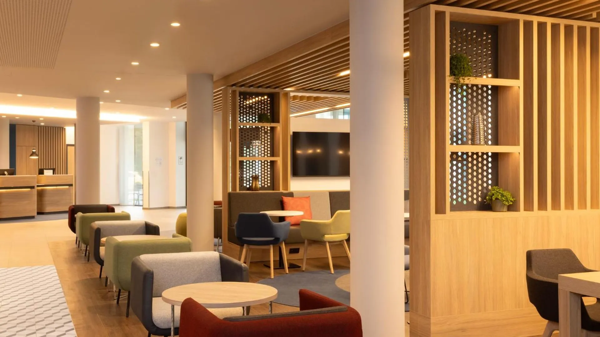 Hotel Holiday Inn Express Brussels - Airport By Ihg Diegem