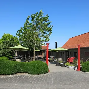 https://hoeve-chartreuse.bruges-hotels.info