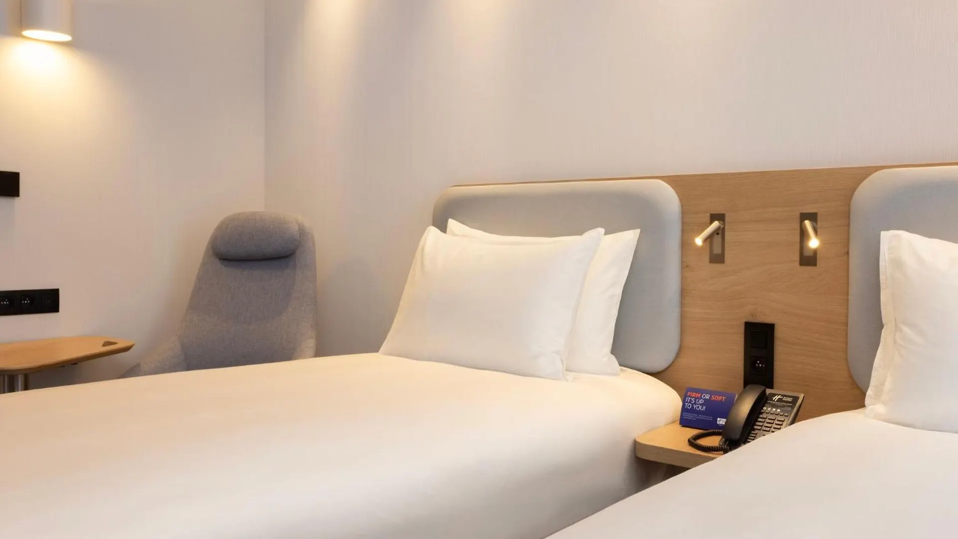Holiday Inn Express Brussels - Airport By Ihg Diegem Belgium