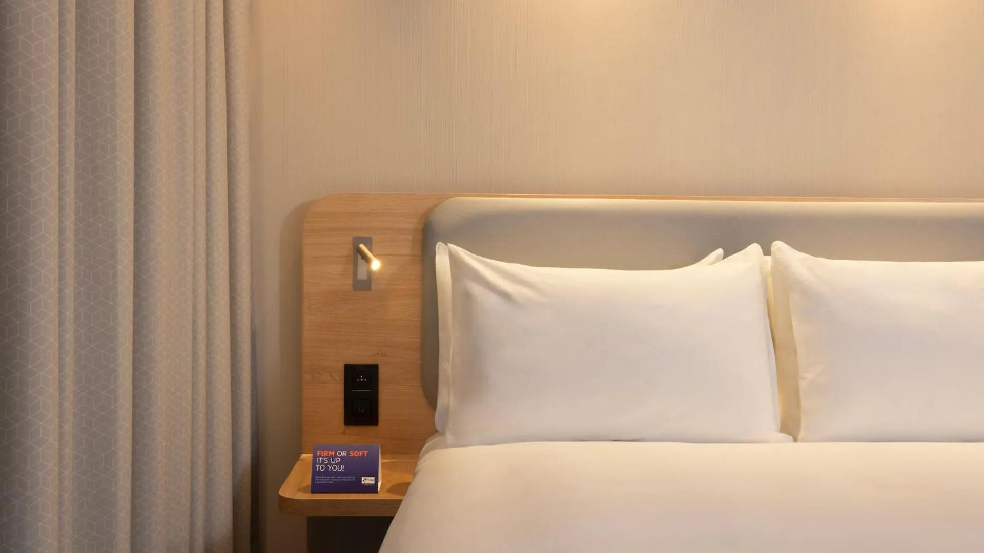 Holiday Inn Express Brussels - Airport By Ihg Diegem