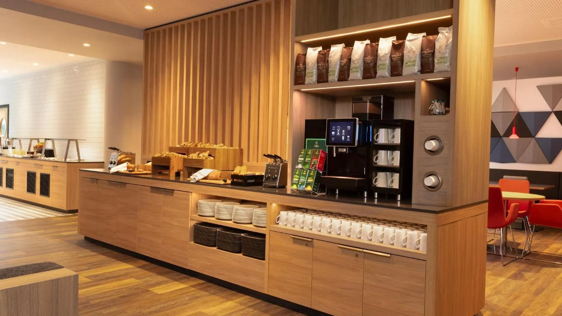 Hotel Holiday Inn Express Brussels - Airport By Ihg Diegem