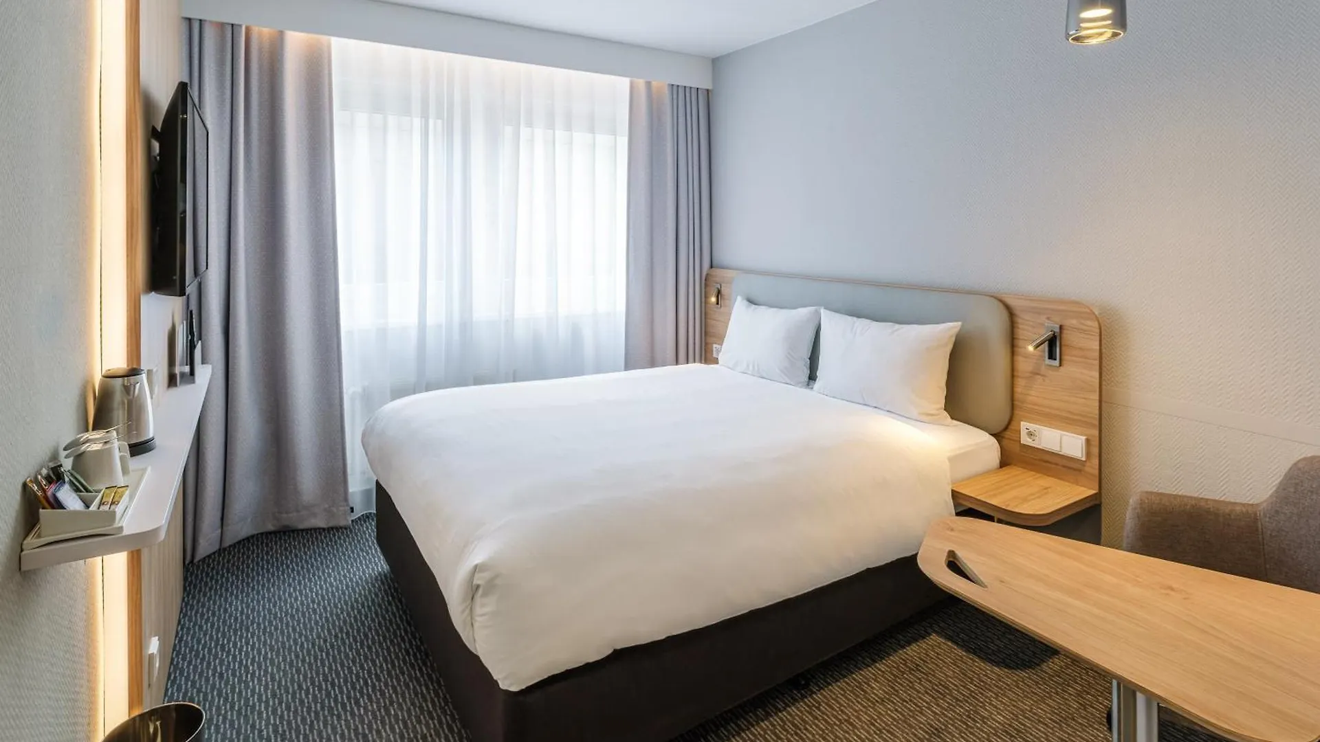 Holiday Inn Express Brussels - Airport By Ihg Diegem 0*,  Belgium